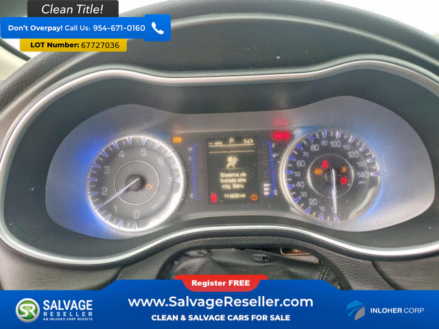 Used 2015 Chrysler 200 Limited FWD image 12