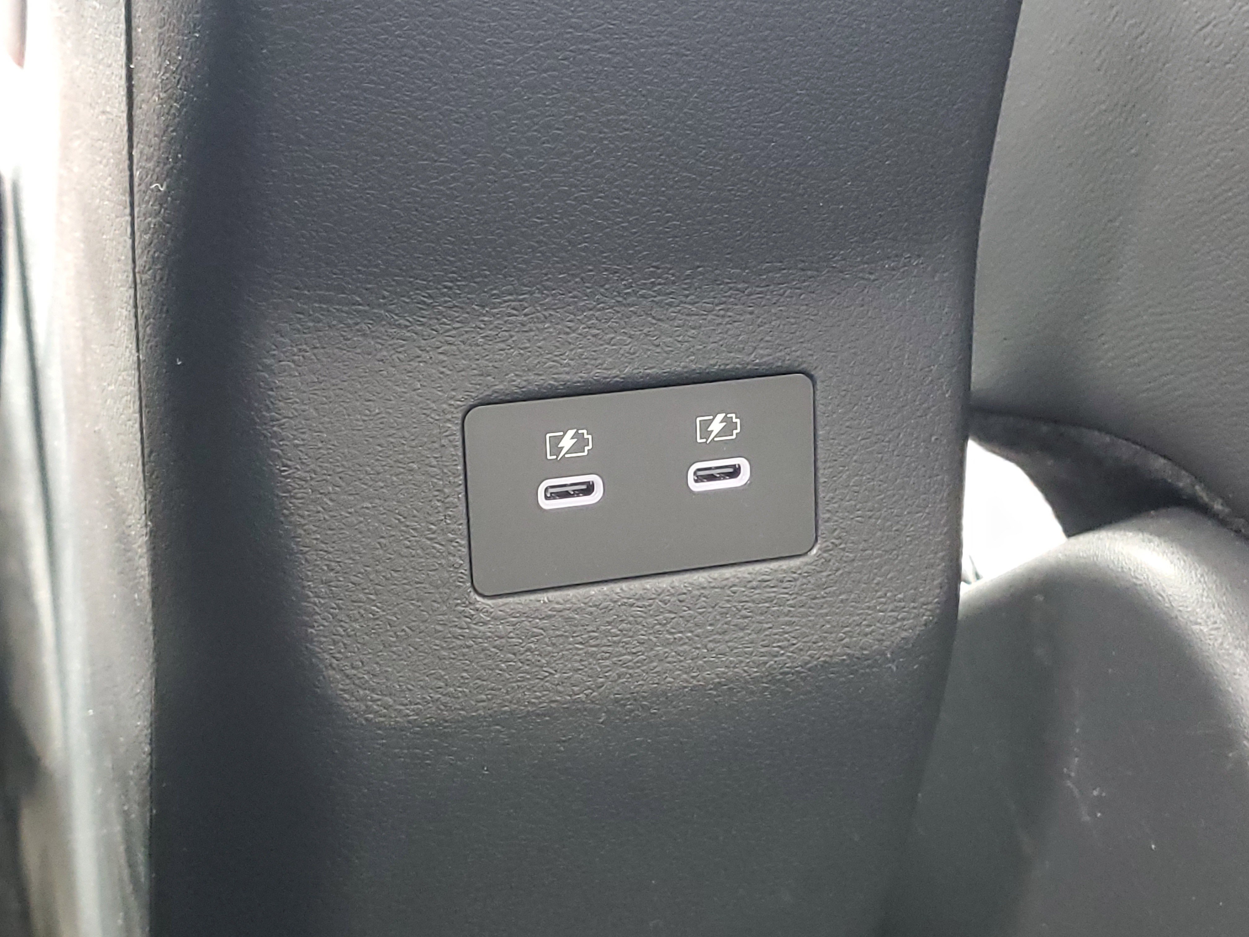 New 2026 Nissan Kicks SR w/ SR Premium Package AWD/4WD image 27