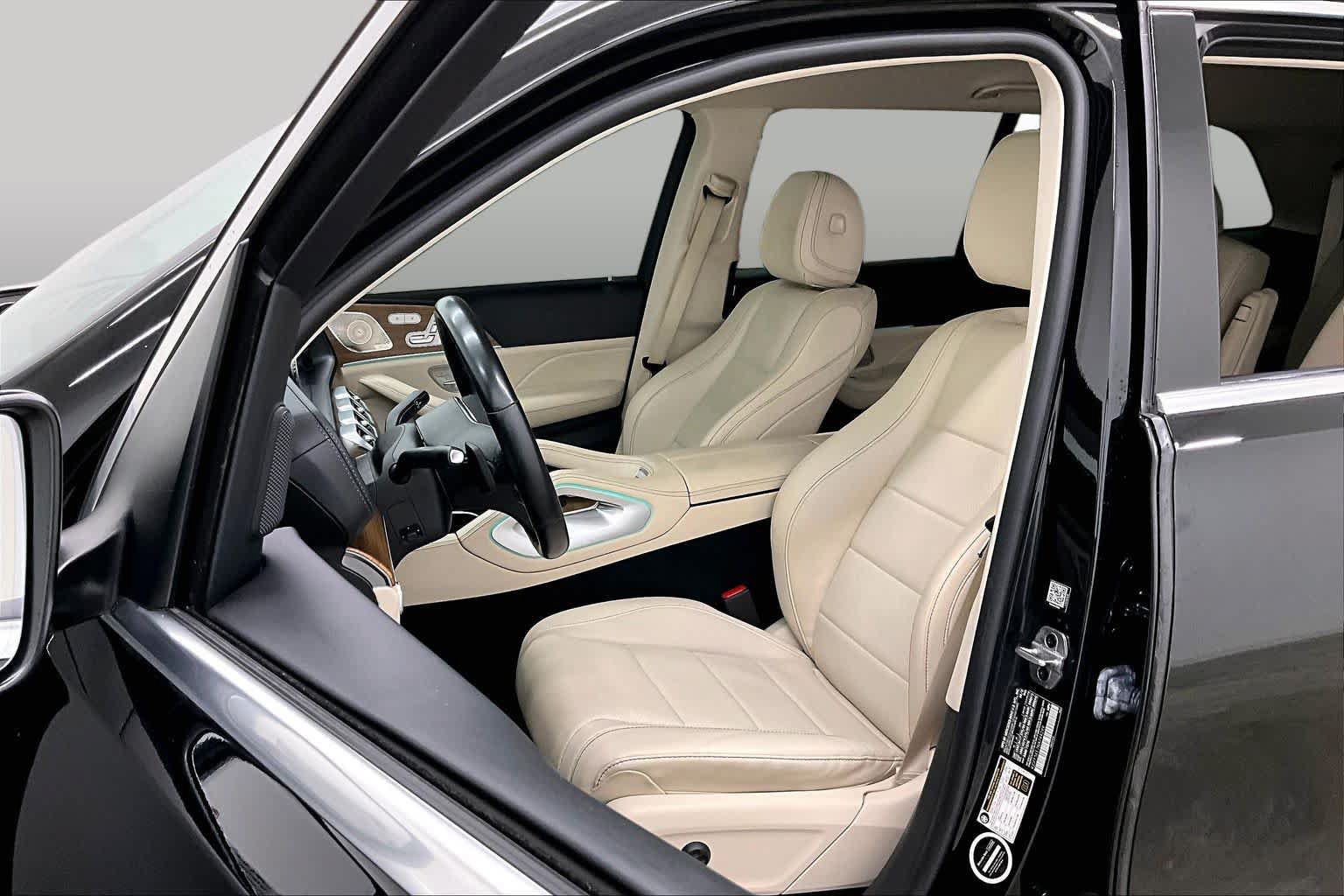 Certified 2022 Mercedes-Benz GLS 450 4MATIC image 8