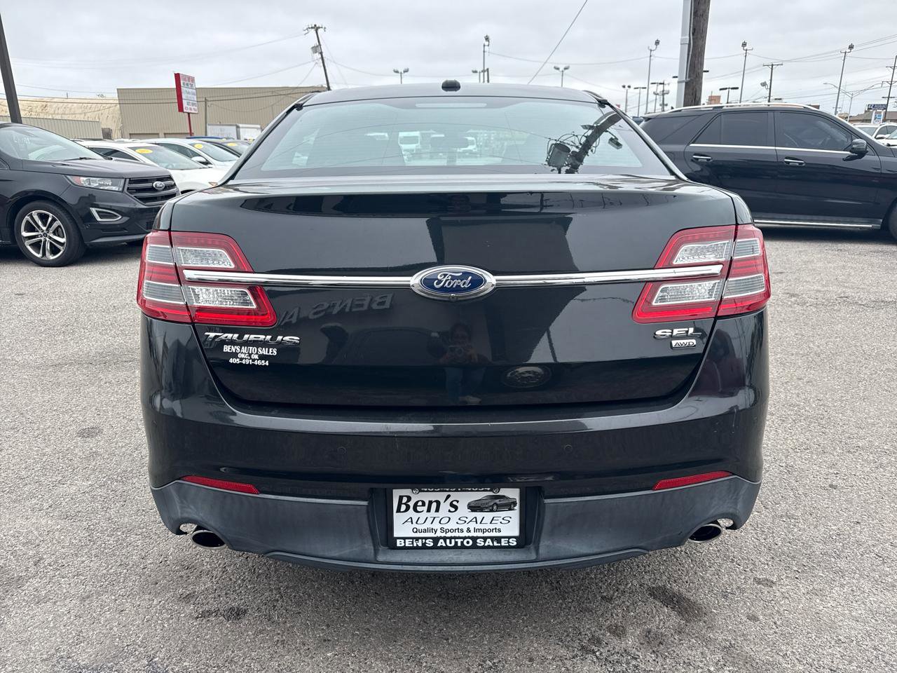 Used 2015 Ford Taurus SEL w/ Equipment Group 201A AWD/4WD image 7