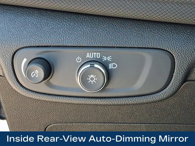 Used 2025 Chevrolet TrailBlazer RS w/ Convenience Package AWD/4WD image 9