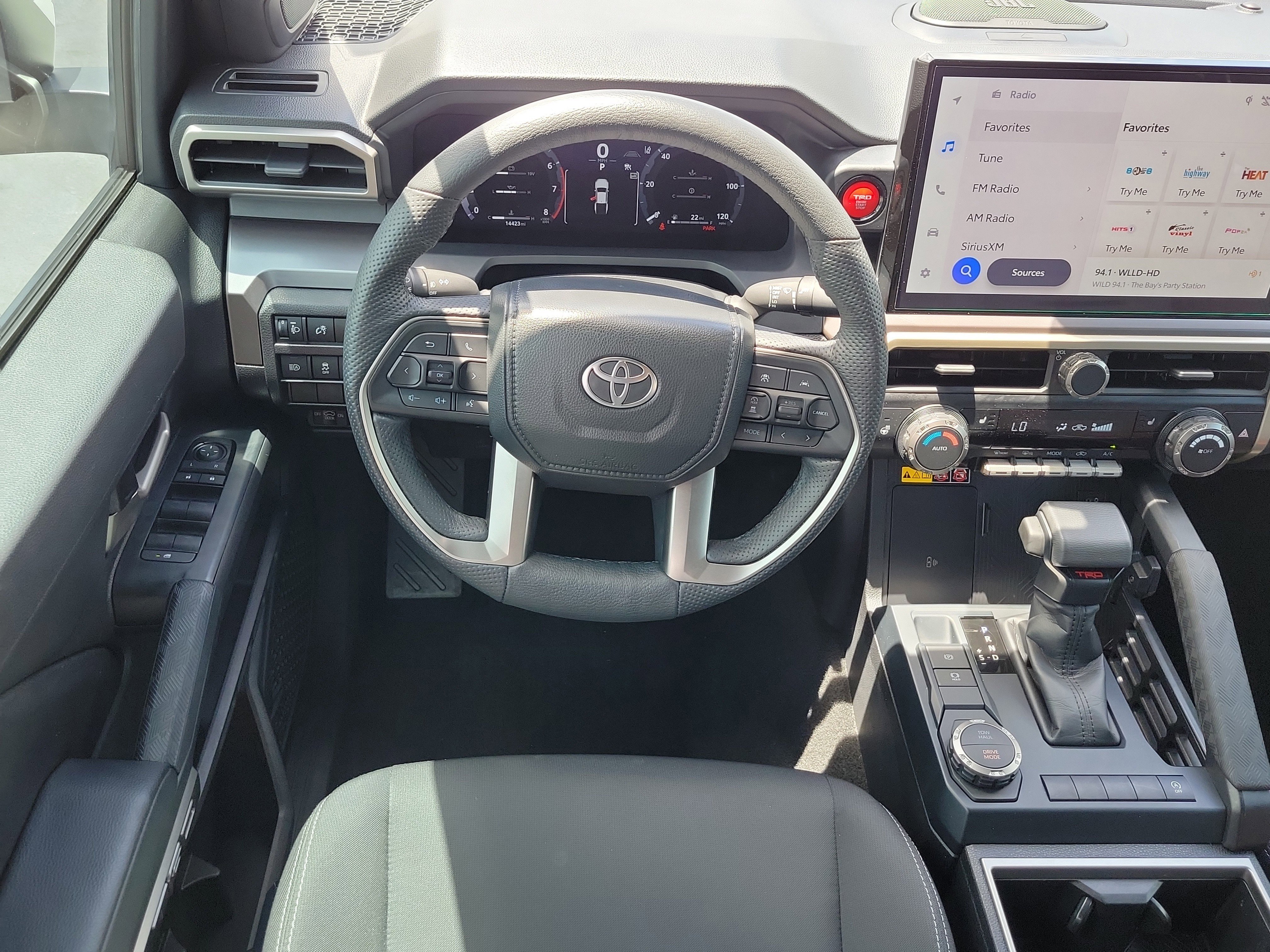 Used 2024 Toyota Tacoma TRD Sport w/ TRD Sport Upgrade Package RWD image 16