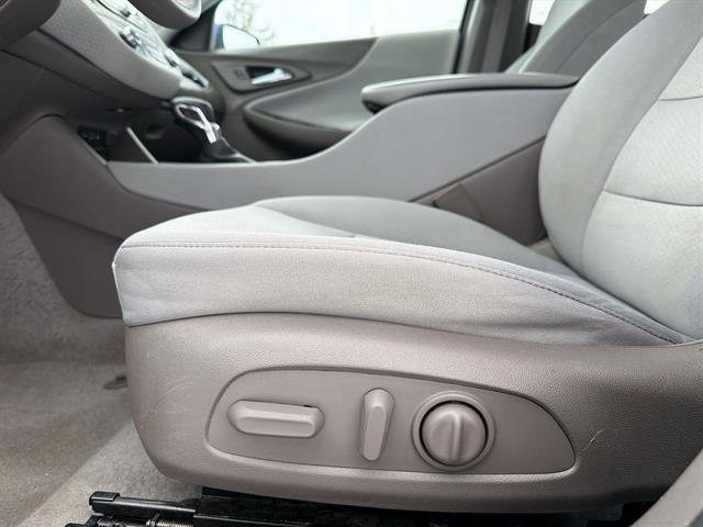Used 2023 Chevrolet Malibu LT image 14