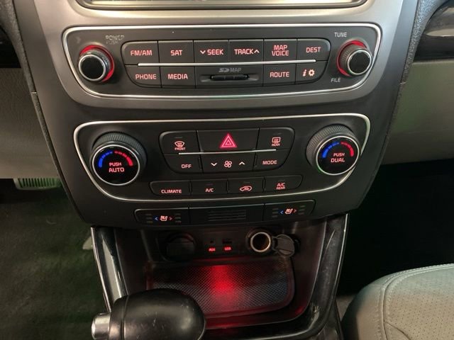Used 2014 Kia Sorento SX w/ 3rd Row Package AWD/4WD image 21