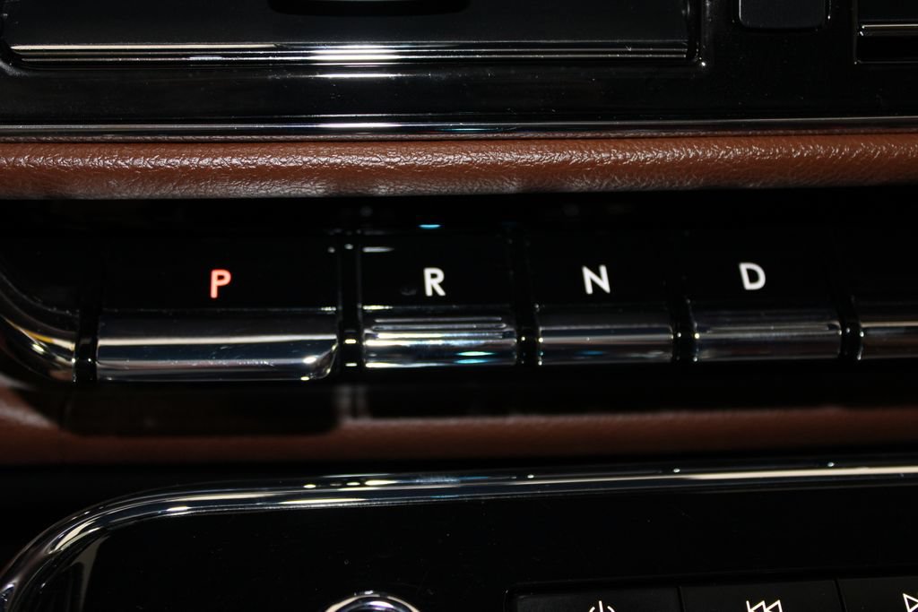 Used 2024 Lincoln Navigator L Reserve AWD/4WD image 57