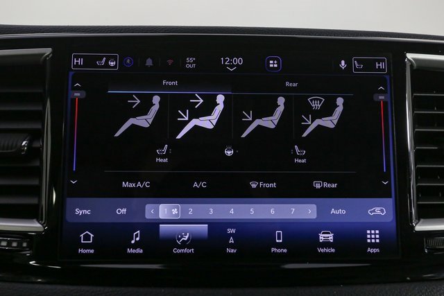 Used 2021 Chrysler Pacifica Touring-L image 25