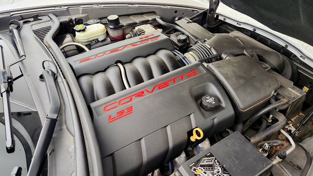Used 2008 Chevrolet Corvette Coupe w/ Preferred Equipment Group RWD image 24