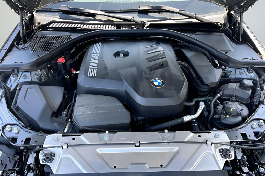 Used 2026 BMW 330i xDrive Sedan AWD/4WD image 29