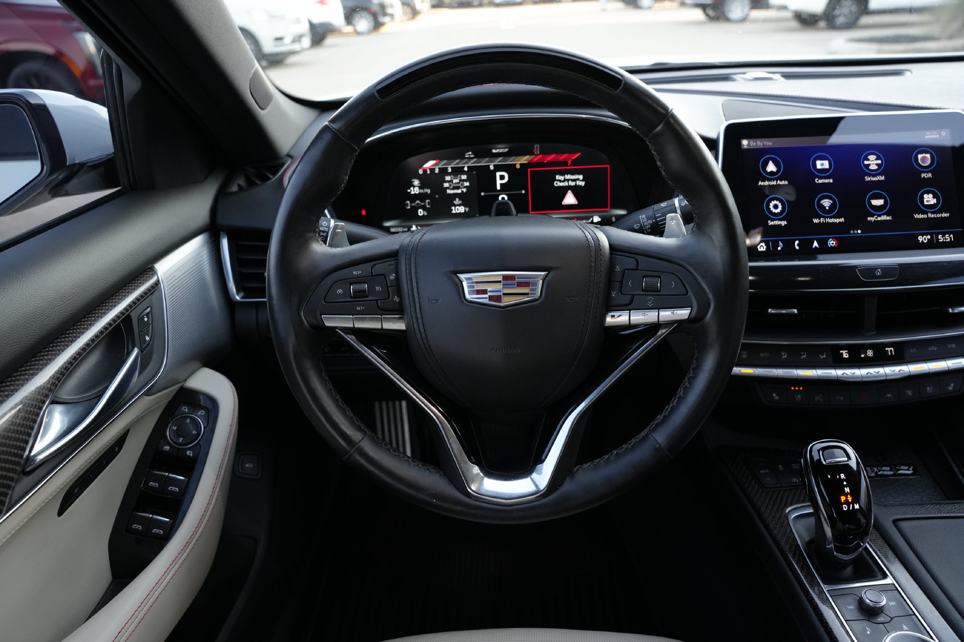 Certified 2025 Cadillac XT4 Sport FWD image 9