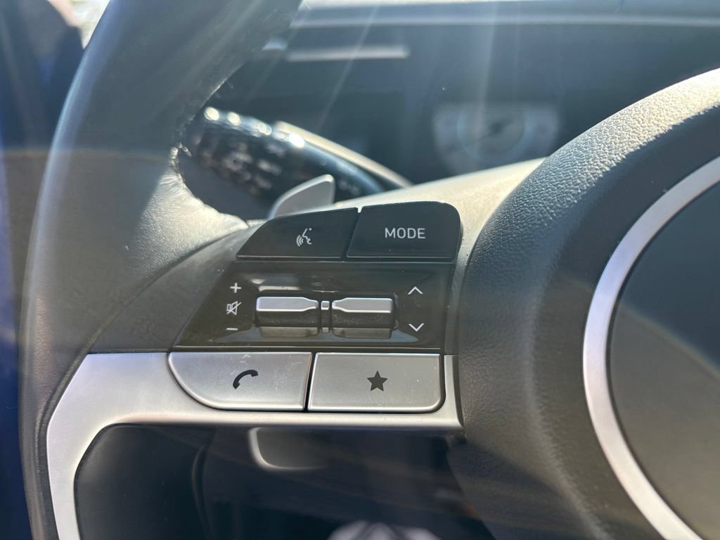 Certified 2023 Hyundai Tucson Limited AWD/4WD image 18