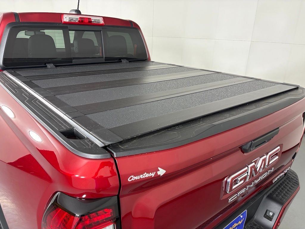 Used 2026 GMC Canyon AT4X AWD/4WD image 41