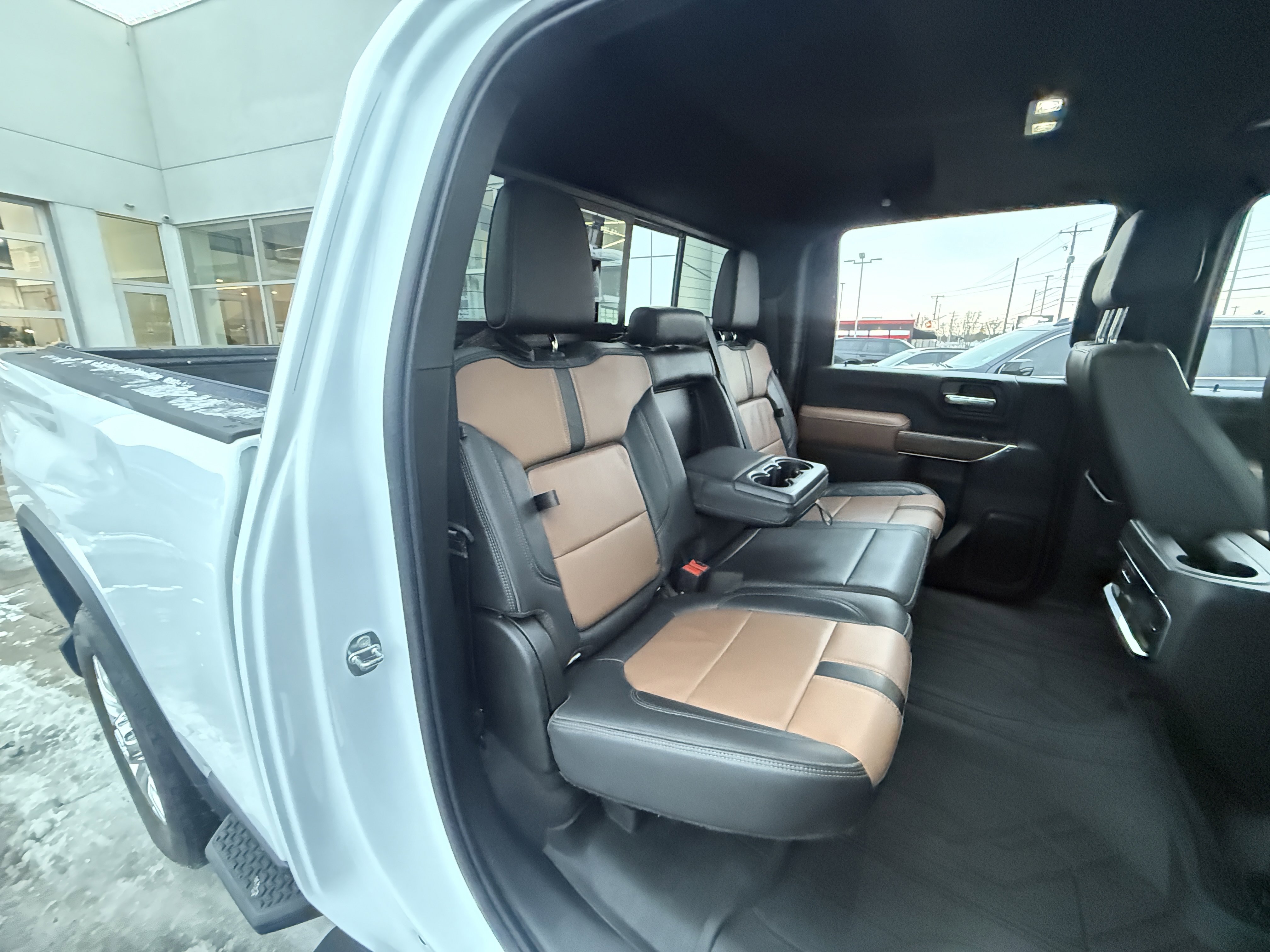 Used 2020 Chevrolet Silverado 2500 High Country image 21