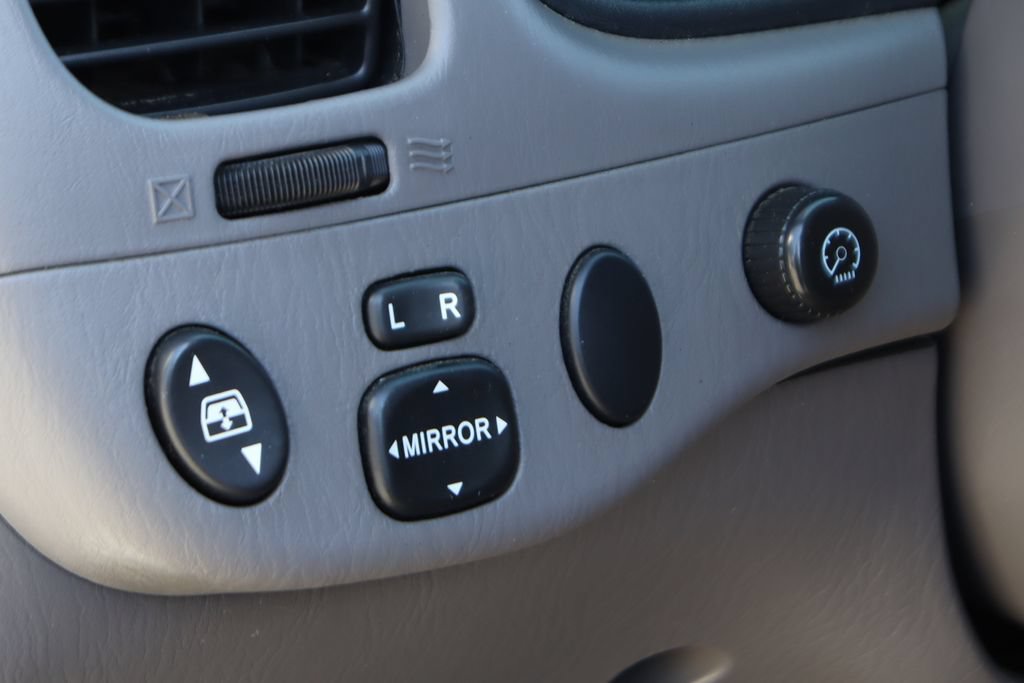 Used 2004 Toyota Tundra Limited RWD image 20