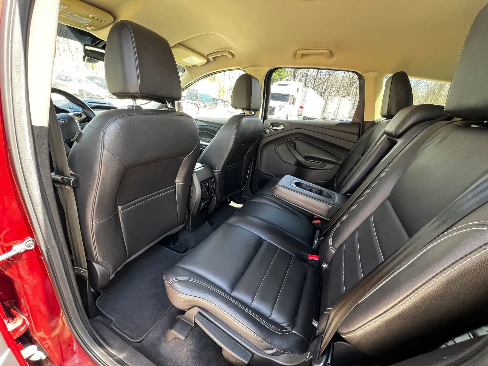 Used 2016 Ford Escape Titanium image 12