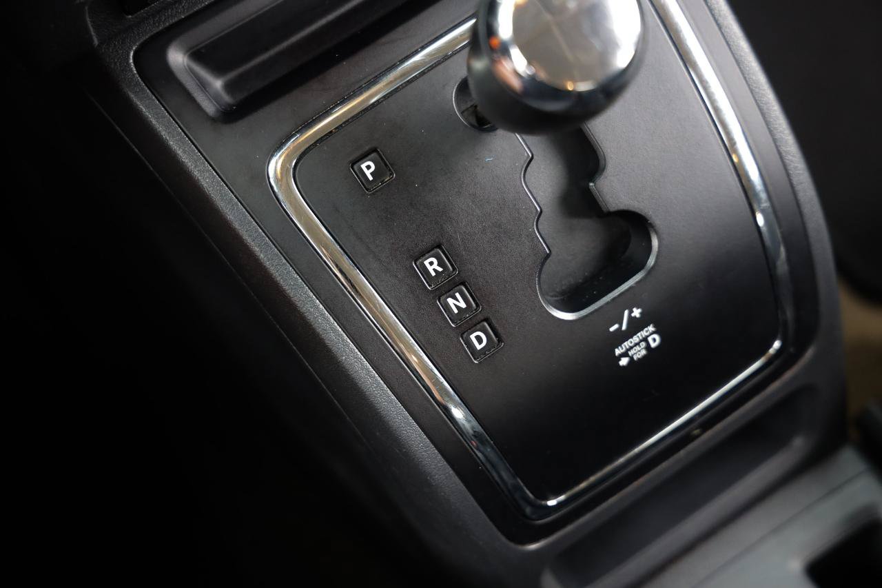 Used 2016 Jeep Compass Sport w/ Power Value Group FWD image 36