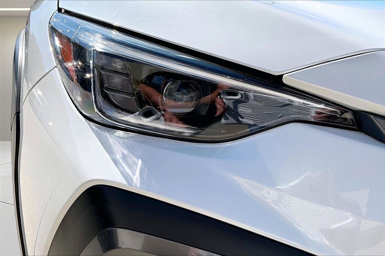 Used 2024 Subaru Crosstrek 2.5i Limited AWD/4WD image 32