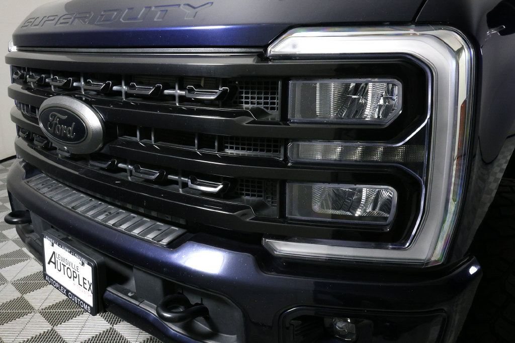 Used 2024 Ford F250 Lariat w/ Black Appearance Package AWD/4WD image 35