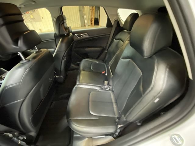 Used 2026 Kia Sportage EX image 23