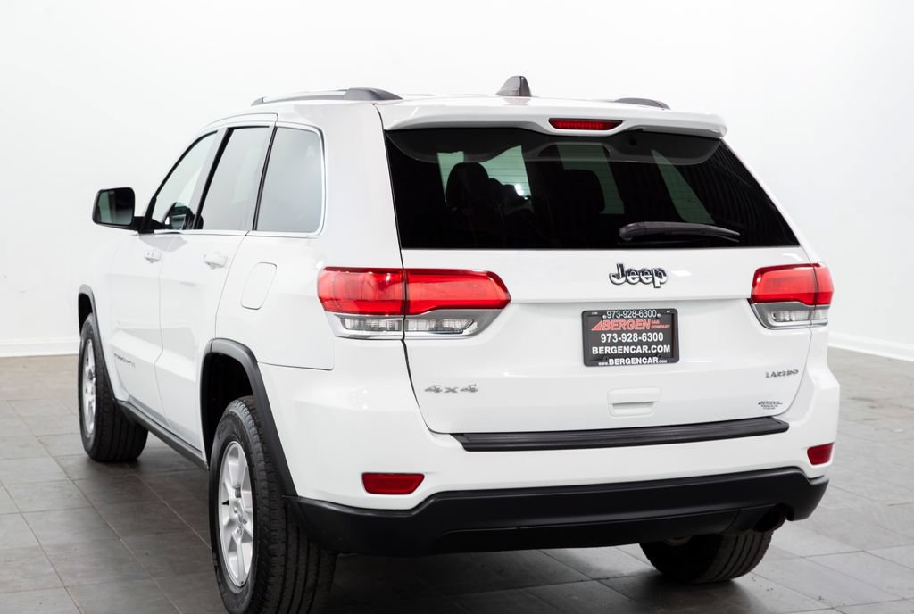 Used 2015 Jeep Grand Cherokee Laredo w/ Quick Order Package 23E AWD/4WD image 13