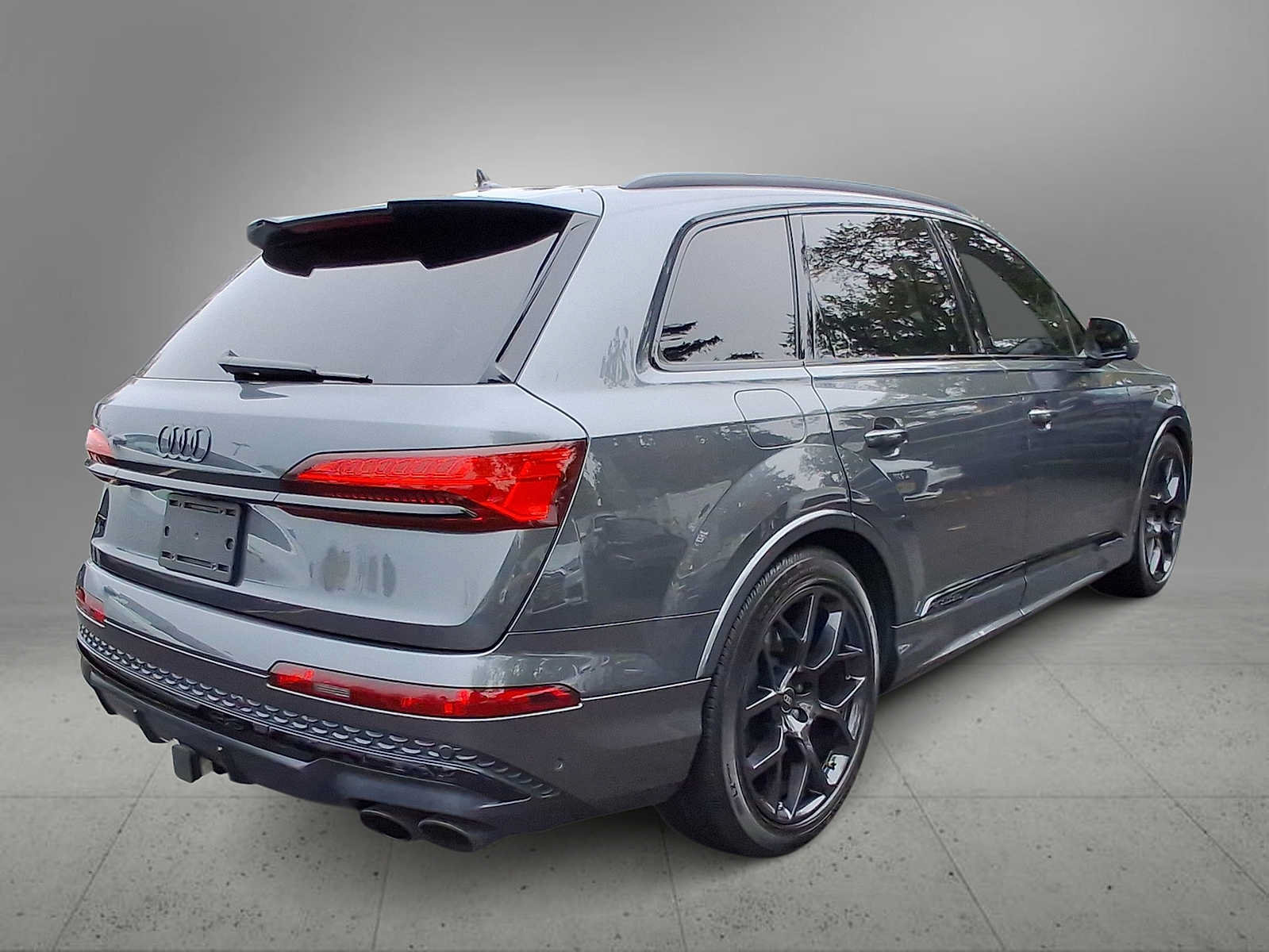 Used 2025 Audi SQ7 Premium Plus AWD/4WD image 8