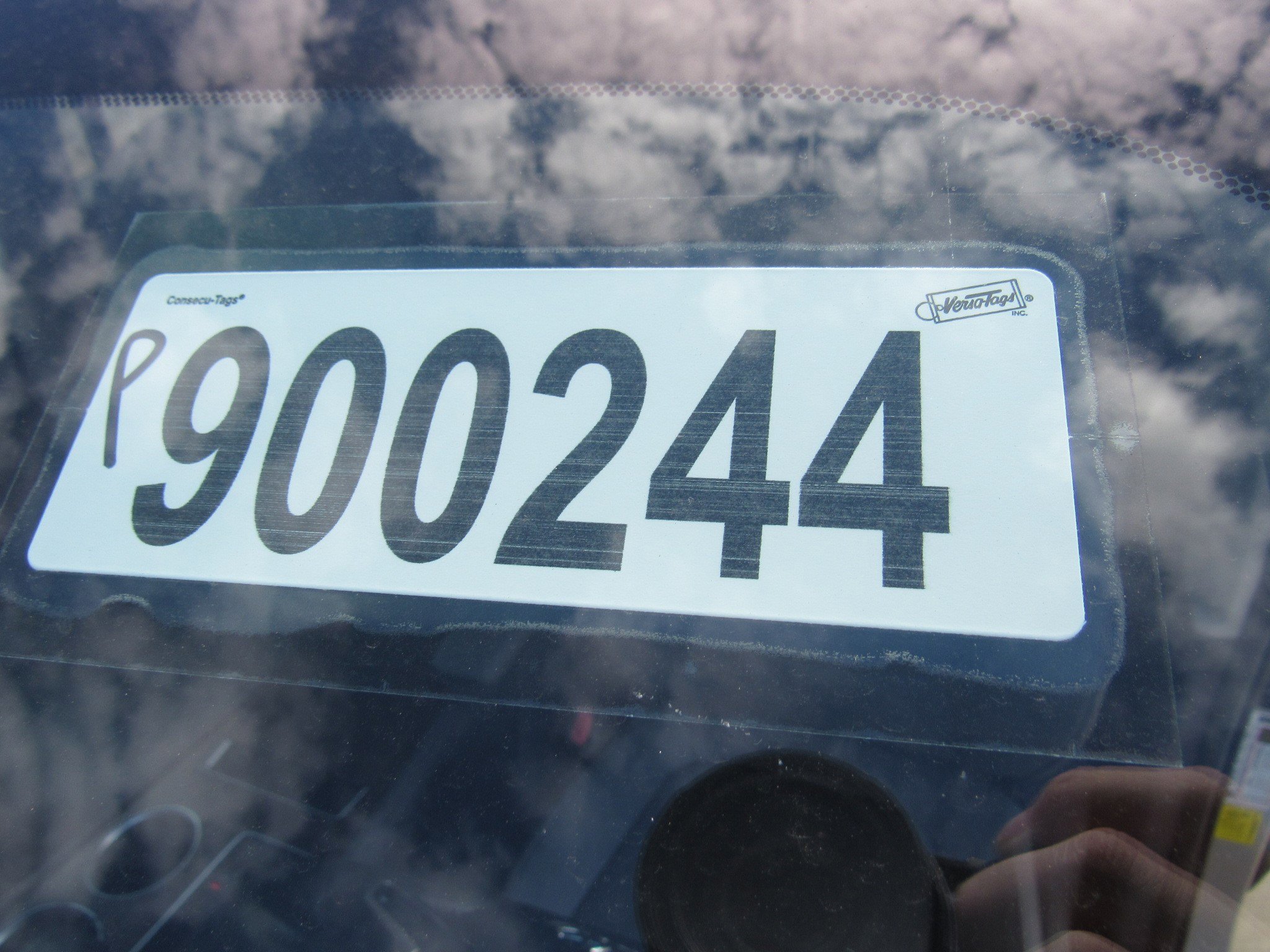 Used 2024 Toyota Sienna XLE image 30