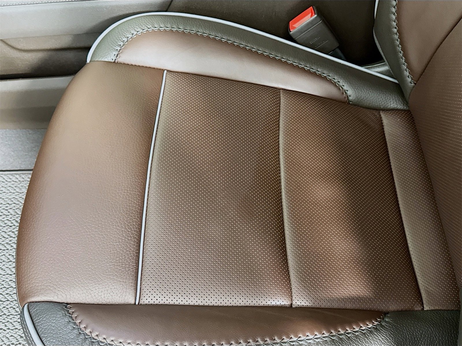 Used 2026 GMC Sierra 1500 Denali w/ Denali Reserve Package image 18