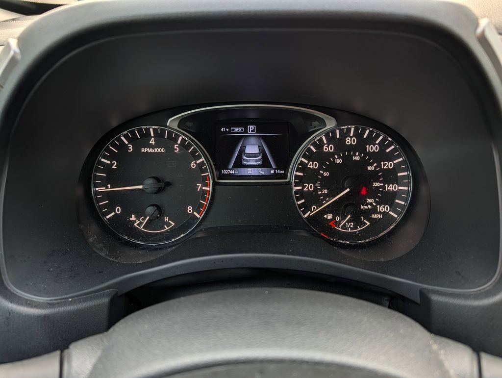 Used 2020 Nissan Pathfinder SL AWD/4WD image 21
