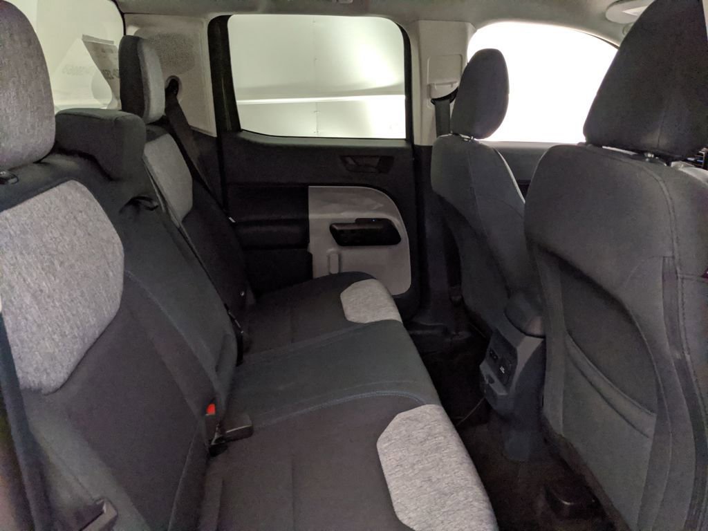 New 2025 Ford Maverick XLT w/ XLT Luxury Package image 25