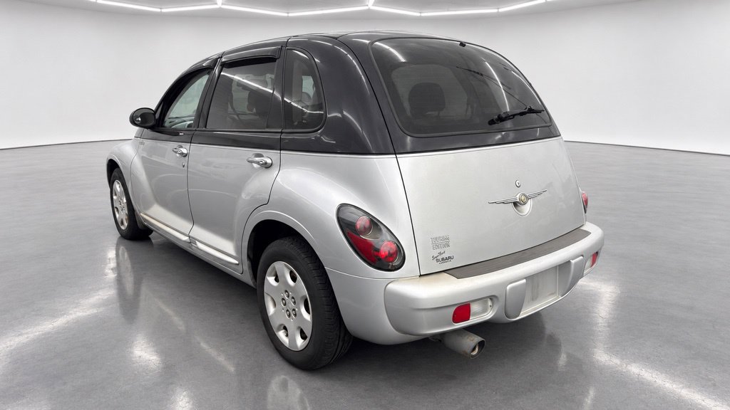 Used 2005 Chrysler PT Cruiser Touring w/ Moonroof Group FWD image 4