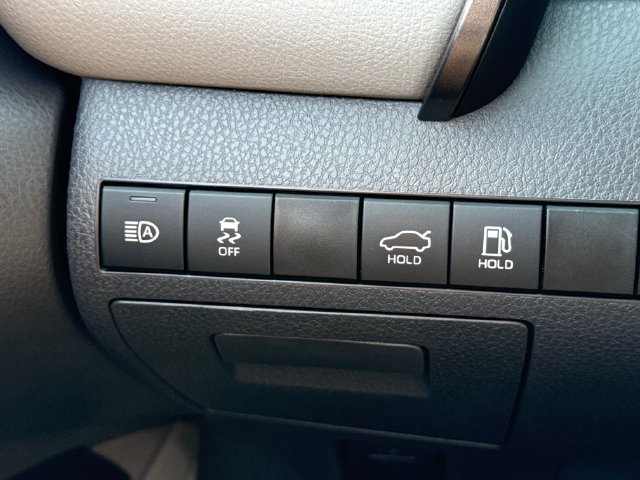 Certified 2024 Toyota Camry LE FWD image 32