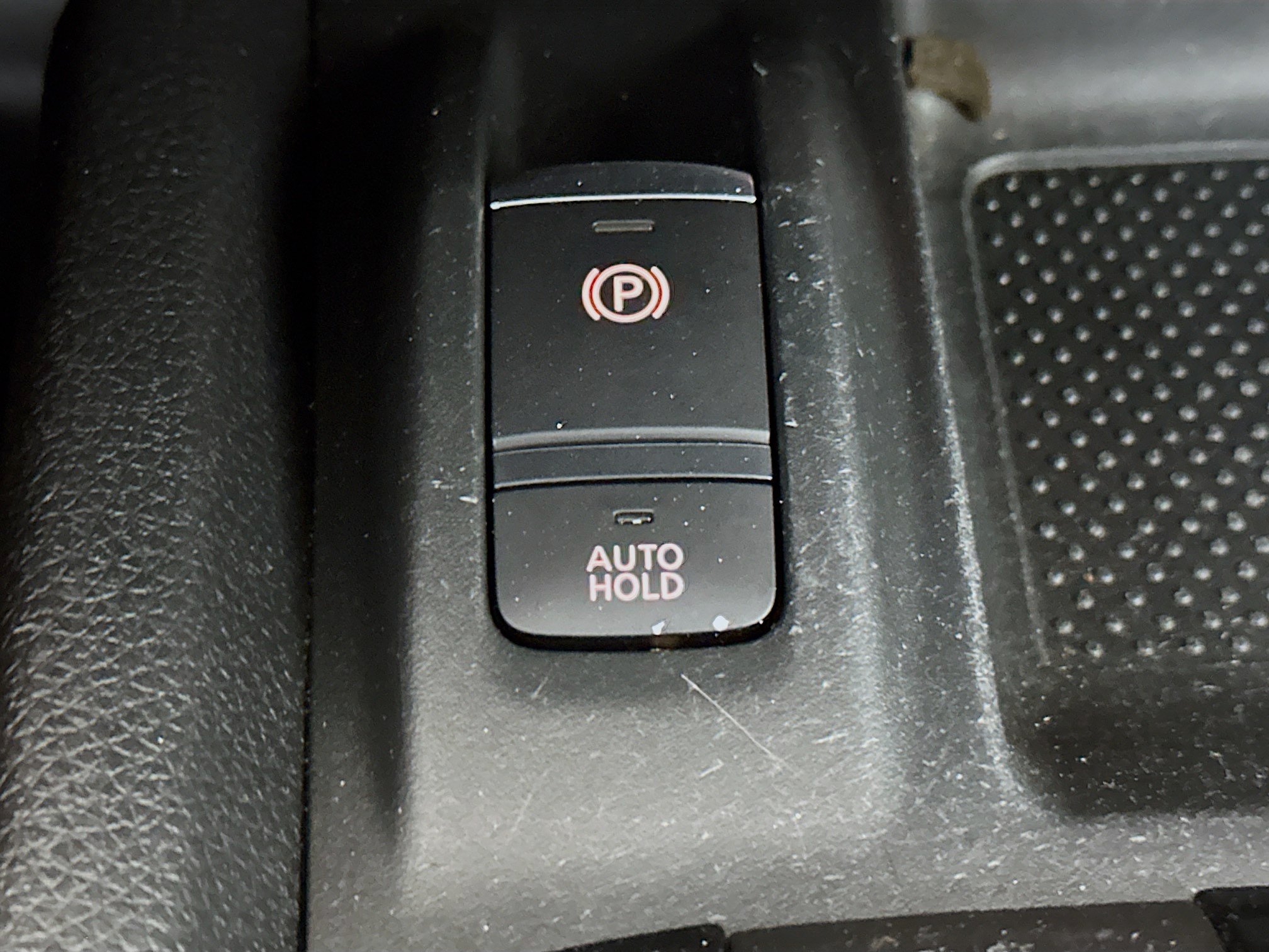Used 2019 Nissan Rogue Sport SV w/ Technology Package AWD/4WD image 25