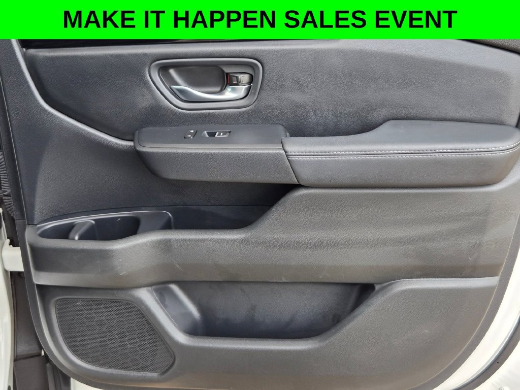 Used 2025 Honda Pilot Touring image 28