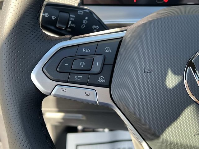 New 2026 Volkswagen Tiguan SE R-Line image 14