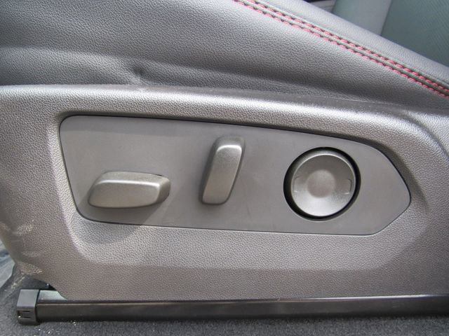 Used 2025 Chevrolet Colorado Z71 w/ Technology Package image 14