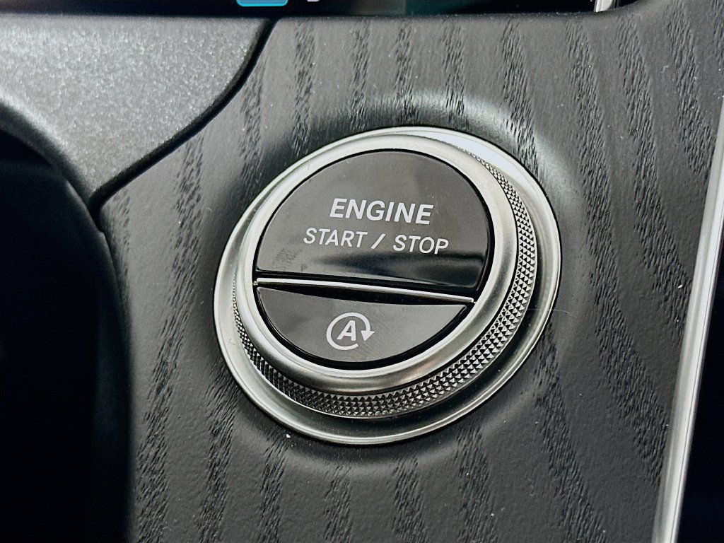 Used 2026 Mercedes-Benz E 350 4MATIC Sedan image 20