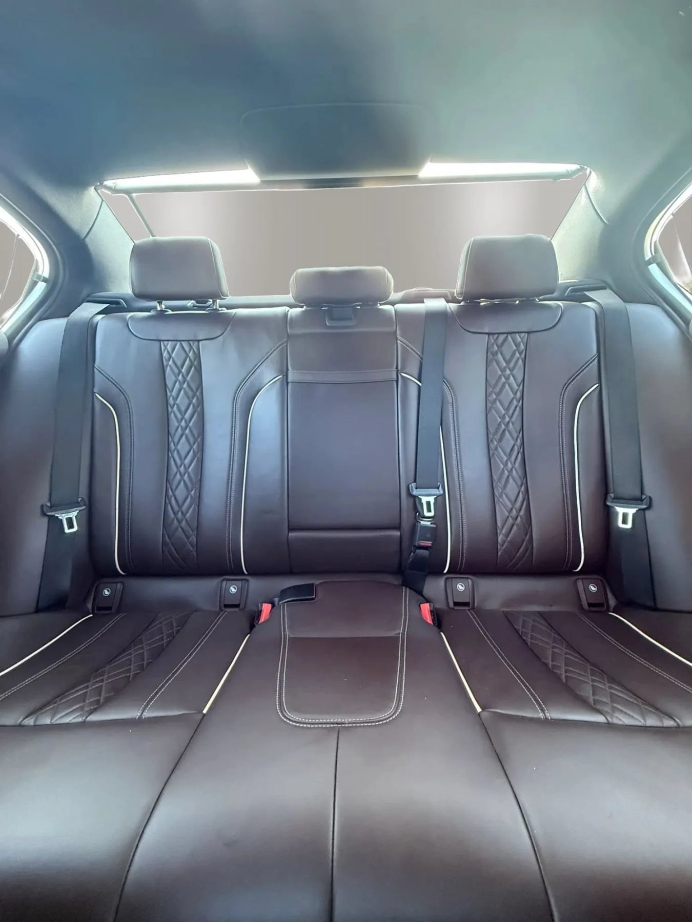Used 2018 BMW 540i RWD image 21