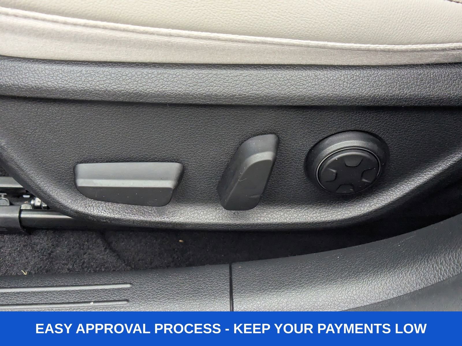 Used 2023 Genesis G70 2.0T image 27