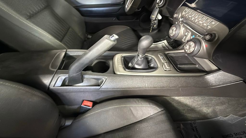 Used 2015 Chevrolet Camaro LS RWD image 20