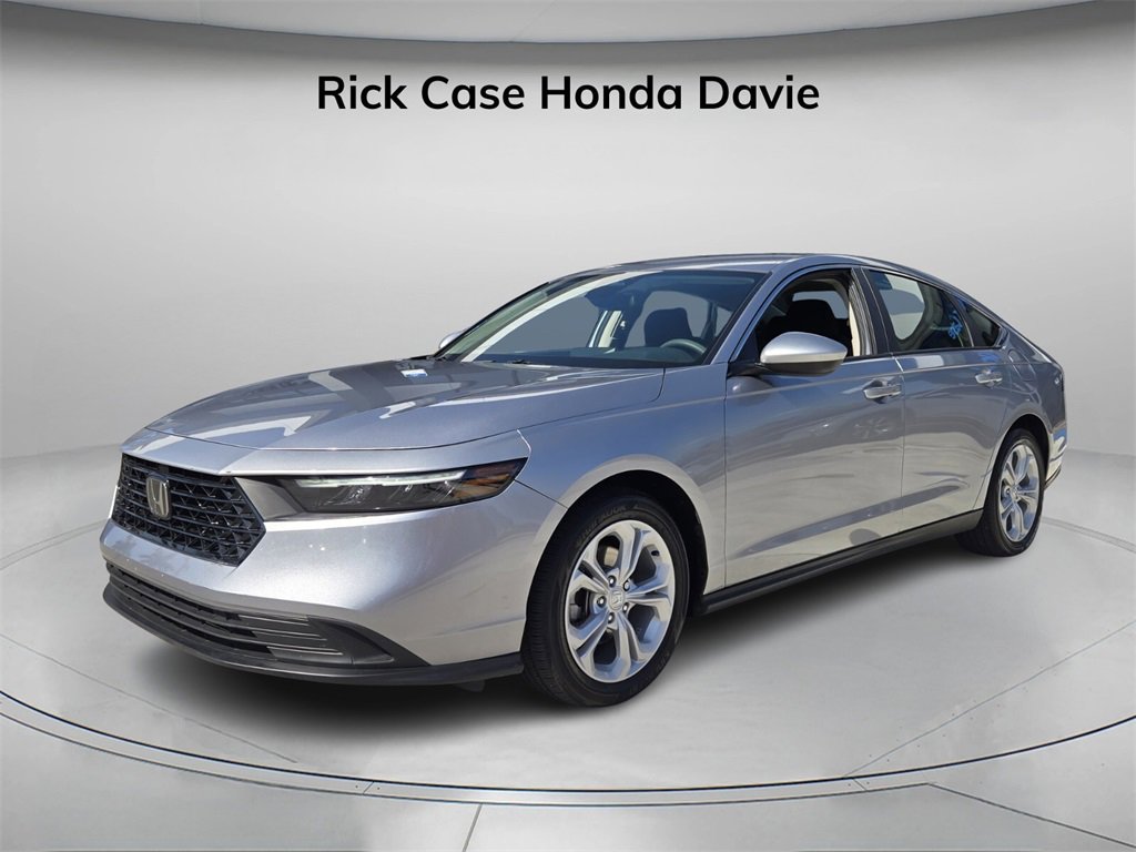 Certified 2023 Honda Accord LX image 8