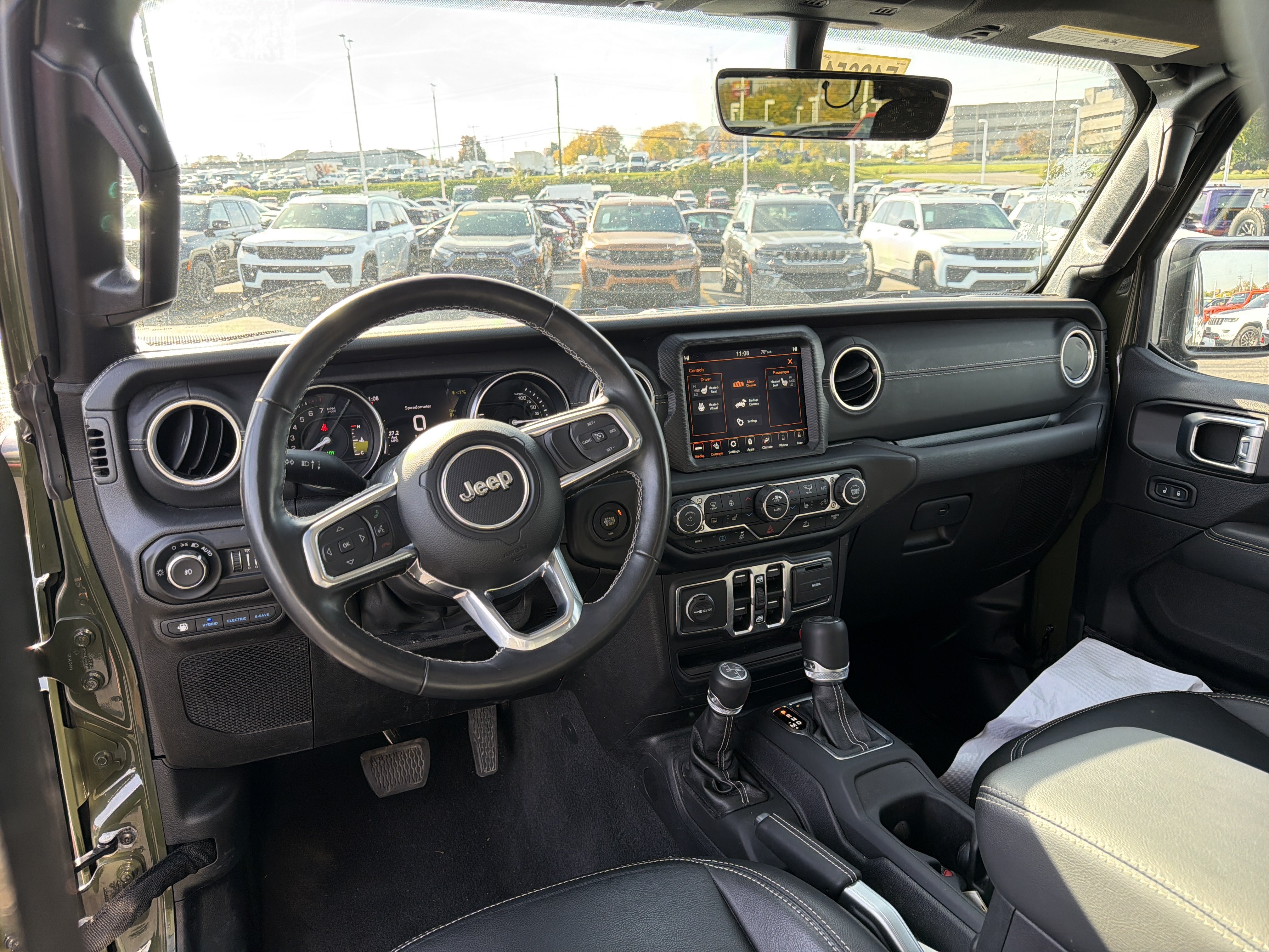 Certified 2022 Jeep Wrangler Unlimited Sahara w/ Cold Weather Group AWD/4WD image 20