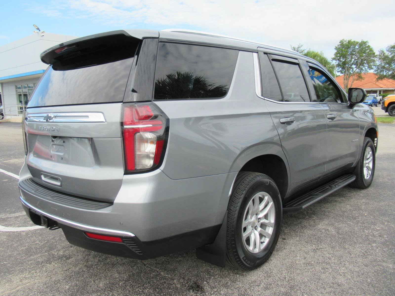 Used 2023 Chevrolet Tahoe LS AWD/4WD image 6