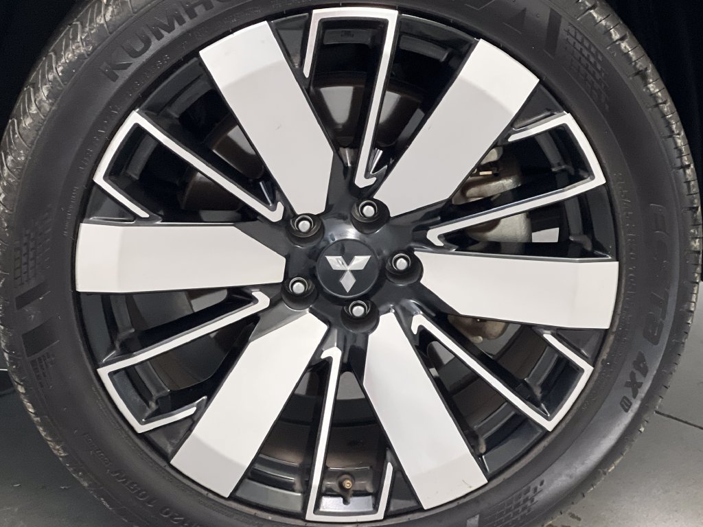 Used 2025 Mitsubishi Outlander SE AWD/4WD image 80