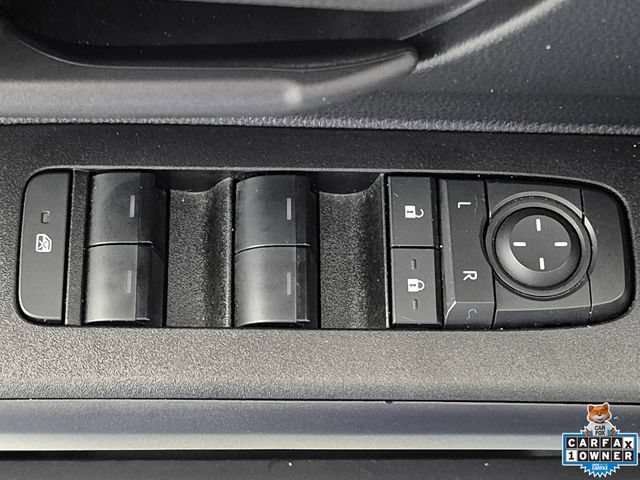 Certified 2025 Toyota 4Runner SR5 AWD/4WD image 16