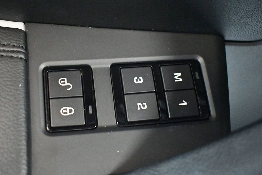 Used 2020 Jaguar F-PACE Premium AWD/4WD image 63