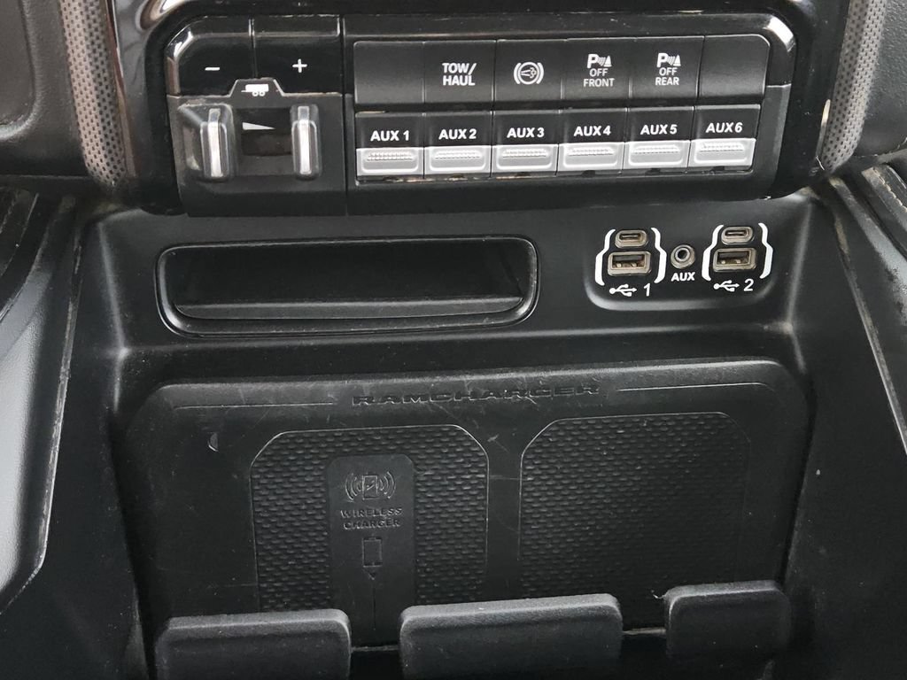 Used 2022 RAM 3500 Limited AWD/4WD image 30
