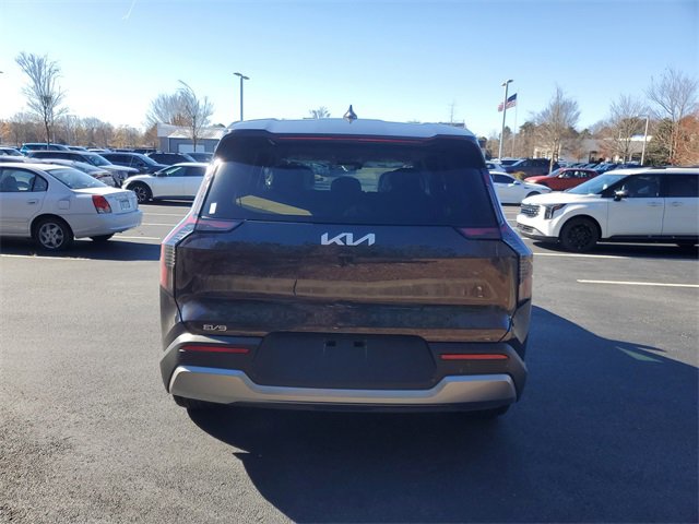 New 2026 Kia EV9 Light image 5