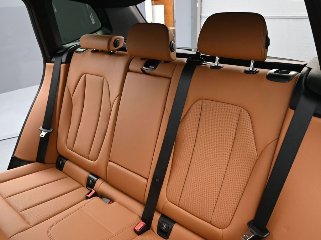 Certified 2024 BMW X3 sDrive30i w/ Convenience Package image 31