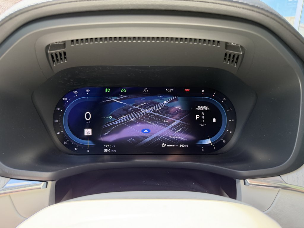 Used 2022 Volvo XC60 B5 Inscription w/ Advanced Package FWD image 17