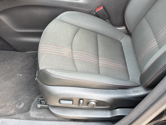 Used 2024 Chevrolet Equinox RS FWD image 13