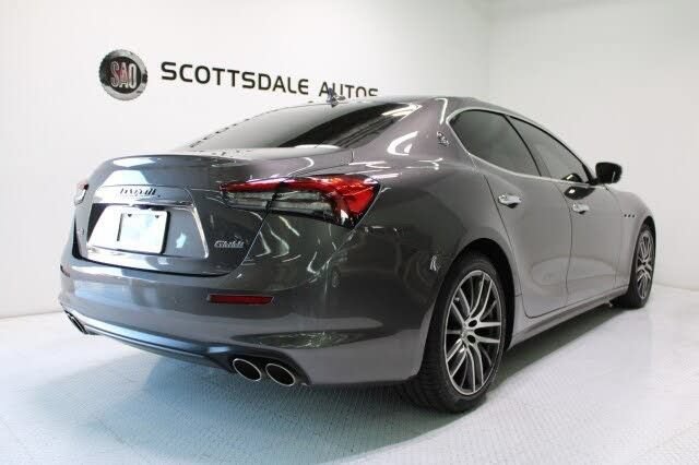 Used 2021 Maserati Ghibli S Q4 AWD/4WD image 5